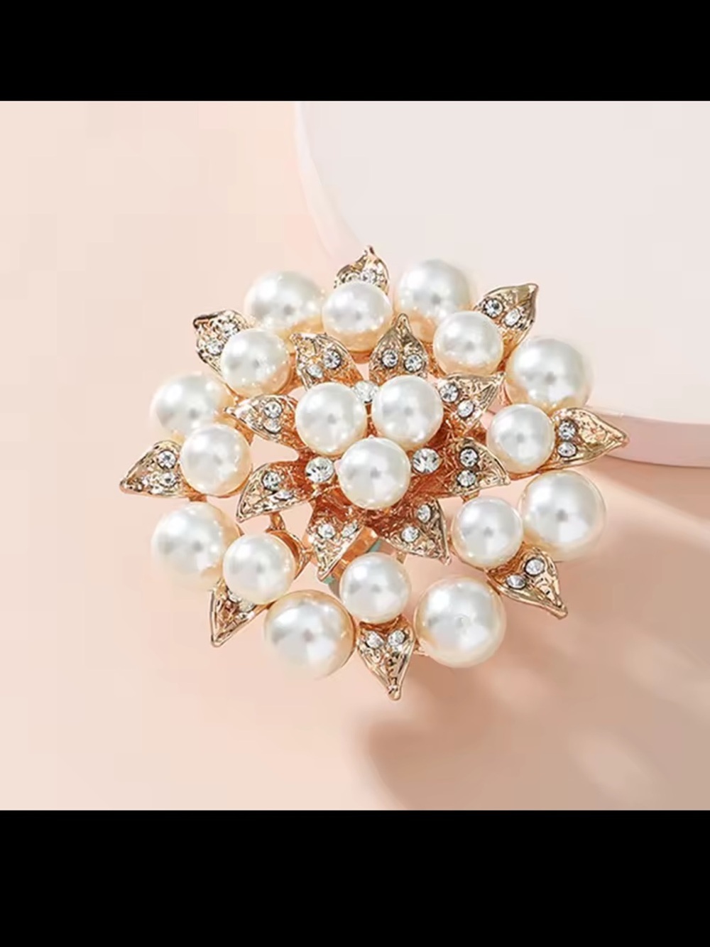 Pearl Cluster Floral Statement Ring in White and Gold - Picture 7 of 8